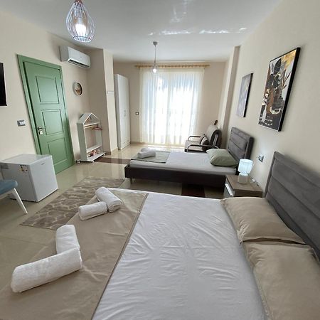 Tinas Rooms Дуррес Экстерьер фото